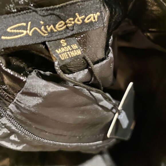 NWT Shinestar Vegan Leather Black Mini Skirt Size Small,‎ Stylish and Chic - Picture 4 of 5